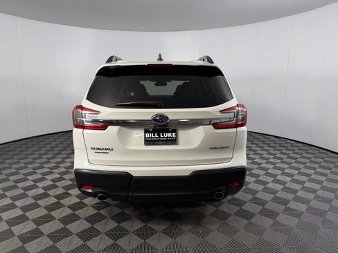 Used 2024 Subaru Ascent Premium w/ Convenience Package image 6