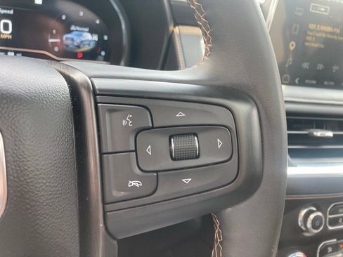 Used 2023 GMC Yukon AT4 w/ LPO, Floor Liner Package AWD/4WD image 39