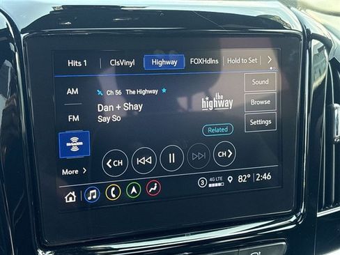 Used 2022 Chevrolet Traverse Premier w/ Redline Edition FWD image 13