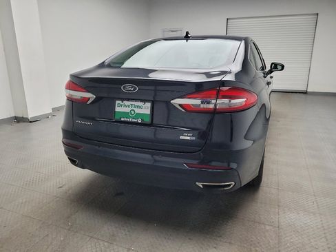 Used 2020 Ford Fusion SE image 7