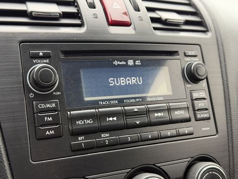 Used 2015 Subaru Forester 2.5i Premium w/ All-Weather Package image 4