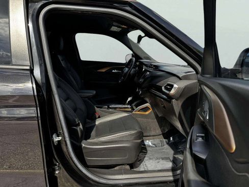 Used 2022 Chevrolet TrailBlazer ACTIV image 45