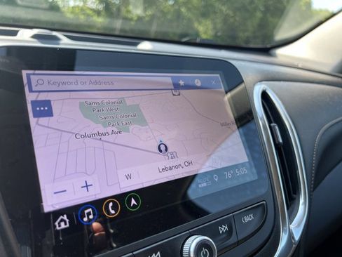 Used 2020 Chevrolet Equinox Premier FWD image 14