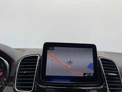 Used 2018 Mercedes-Benz GLE 350 image 28