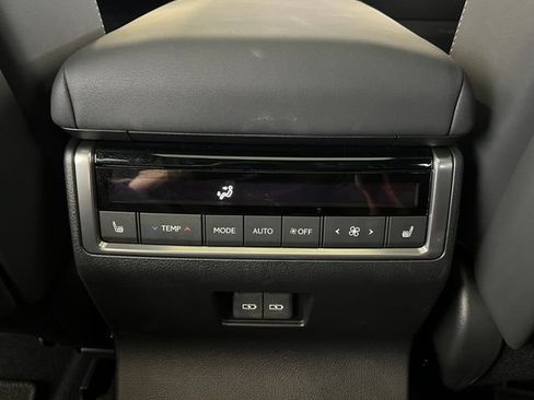 Used 2026 Lexus GX 550 AWD/4WD image 37