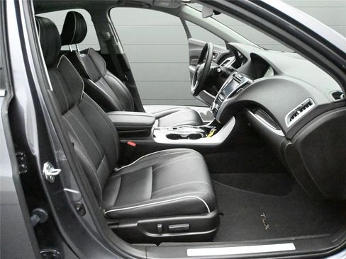 Used 2019 Acura TLX w/Technology Pkg image 17