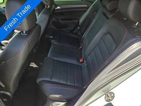 Used 2021 Volkswagen GTI SE image 12