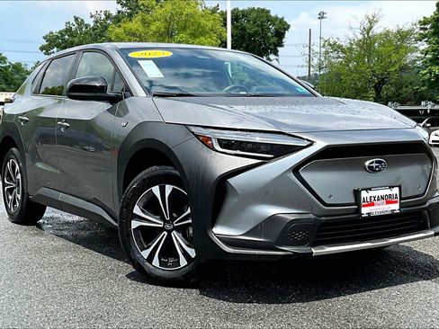 Used 2023 Subaru Solterra AWD image 2