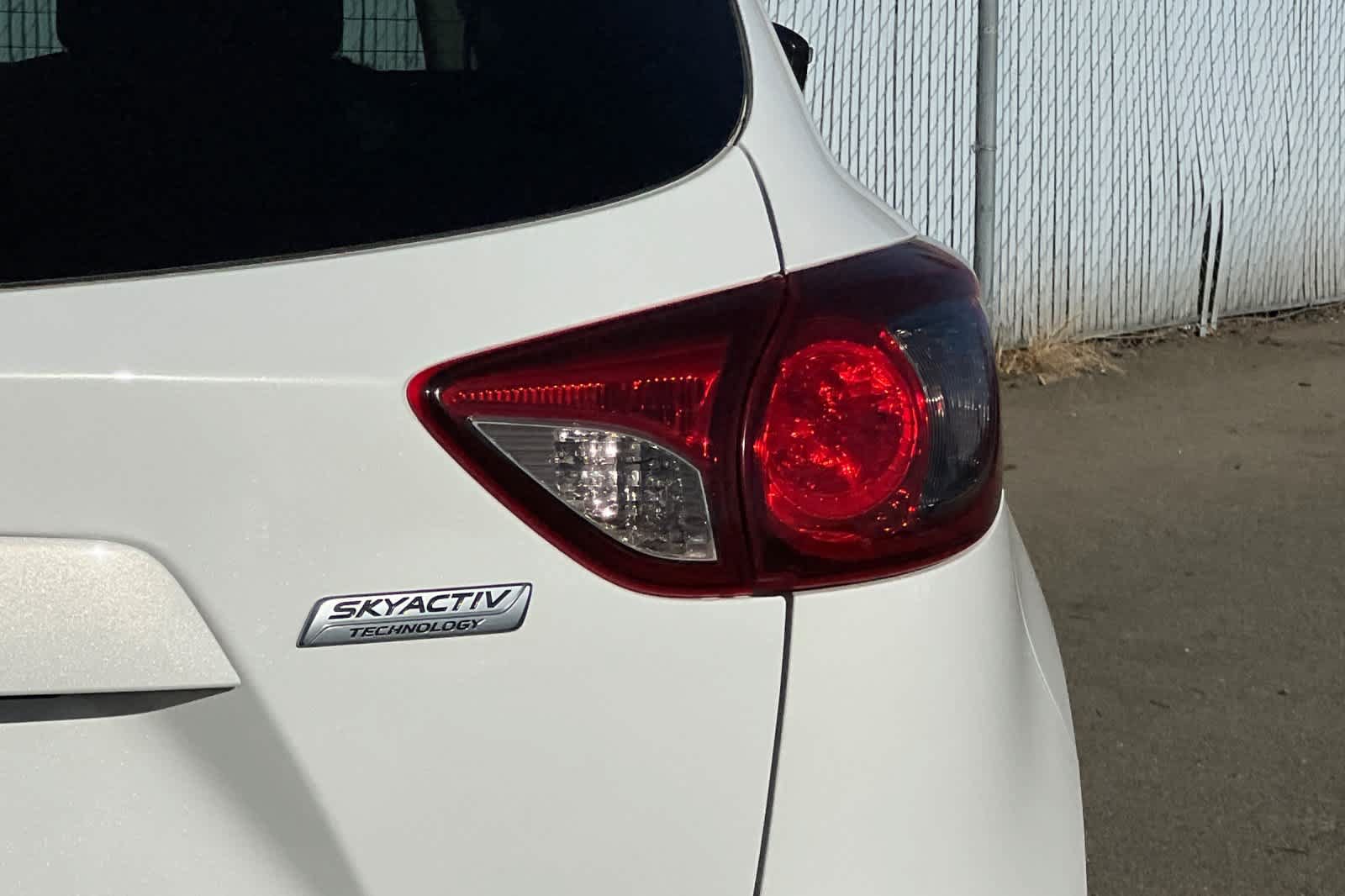 Used 2016 MAZDA CX-5 Touring w/ Bose/Moonroof Package FWD image 21