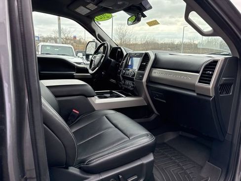 Used 2021 Ford F350 Lariat w/ Lariat Ultimate Package image 37