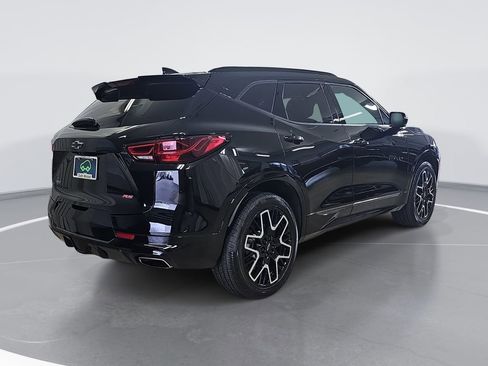 Certified 2023 Chevrolet Blazer RS w/ Driver Confidence II Package image 3
