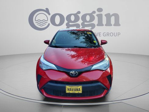 Used 2020 Toyota C-HR LE FWD image 12