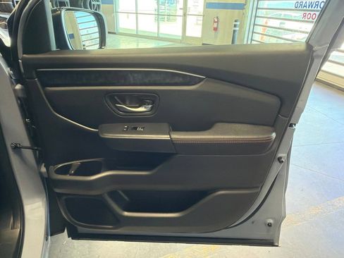 Certified 2026 Honda Passport TrailSport Elite image 32