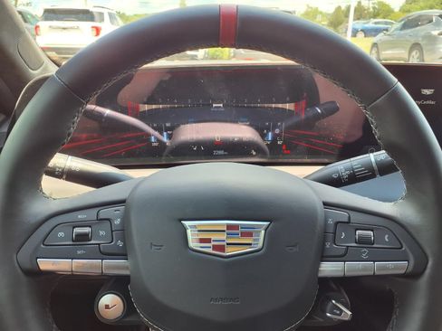 Used 2026 Cadillac CT5 V Blackwing w/ Carbon Fiber 2 Package RWD image 19
