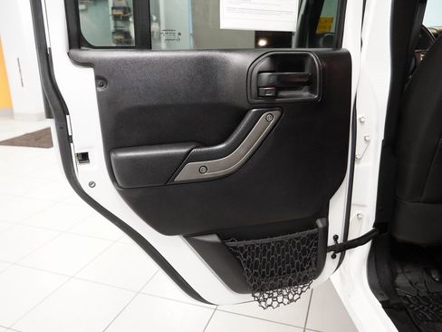 Used 2015 Jeep Wrangler Unlimited Sport w/ Quick Order Package 24S image 23