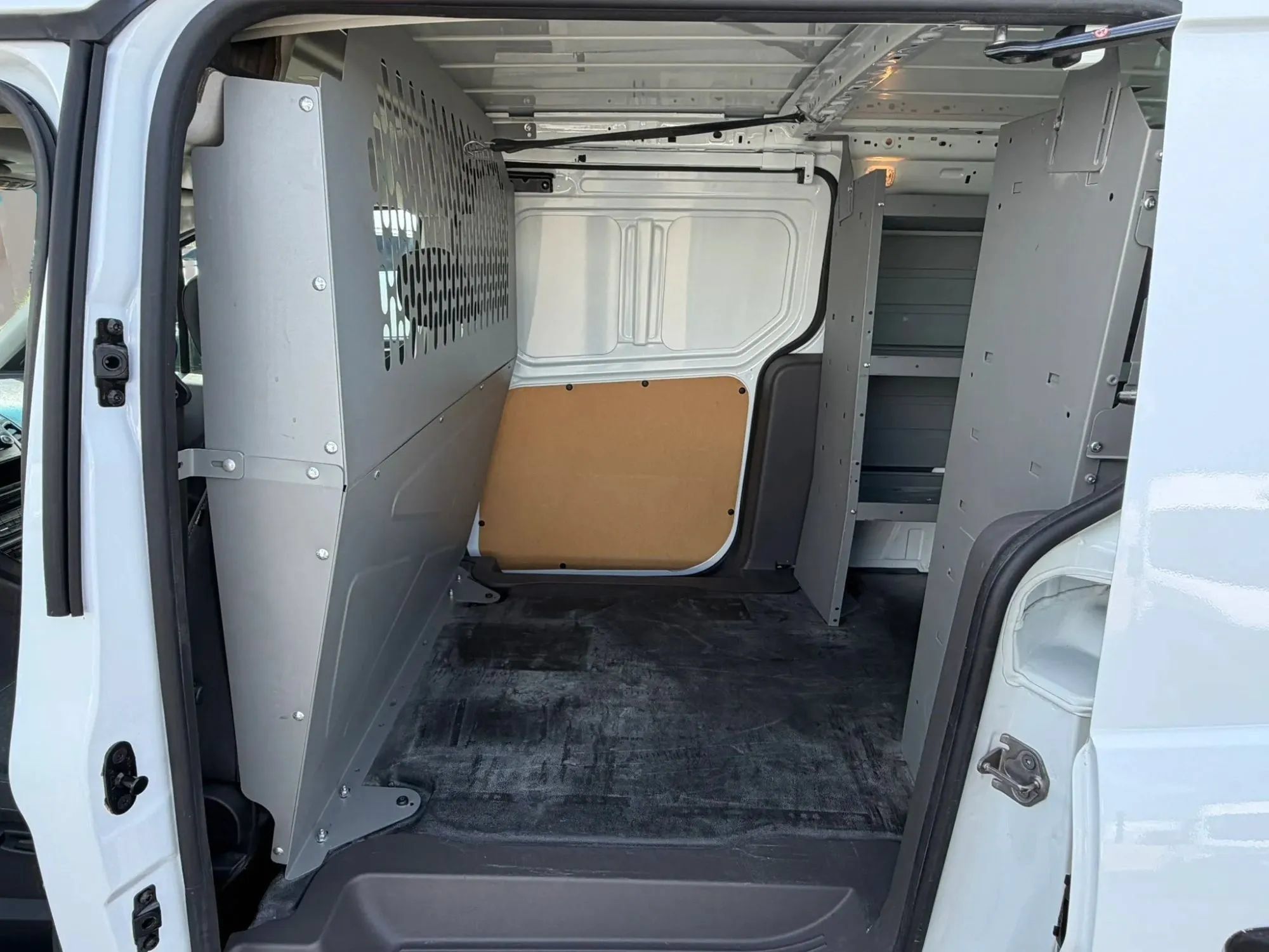 Used 2022 Ford Transit Connect XLT FWD image 10