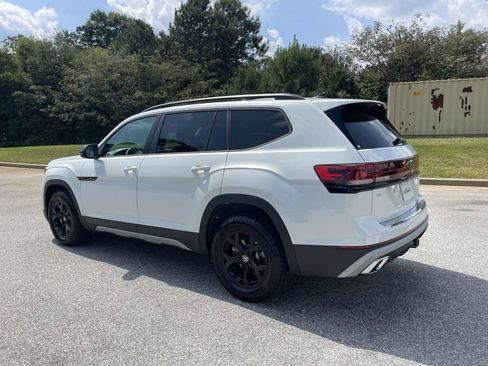 New 2026 Volkswagen Atlas Peak Edition AWD/4WD image 4