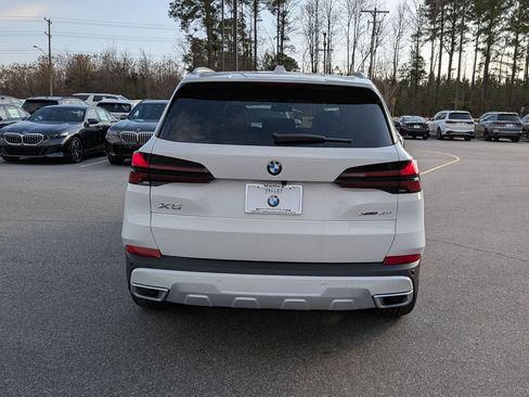 New 2026 BMW X5 xDrive40i AWD/4WD image 4