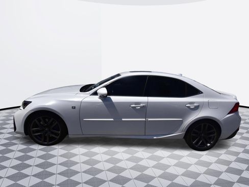 Used 2019 Lexus IS 300 F Sport w/ F Sport Package RWD image 5