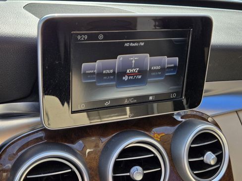 Used 2015 Mercedes-Benz C 300 4MATIC Sedan image 17