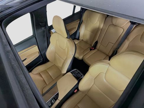 Used 2018 Volvo XC90 T6 Inscription w/ Convenience Package AWD/4WD image 16