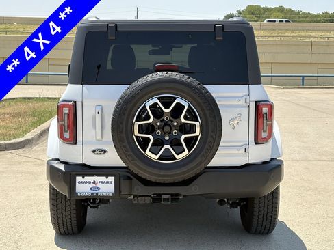 Certified 2025 Ford Bronco Outer Banks AWD/4WD image 7