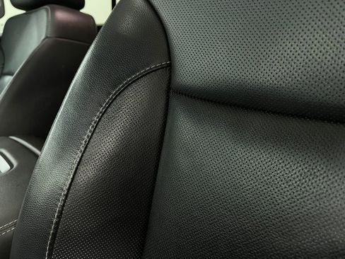 Used 2018 Chevrolet Tahoe Premier image 18