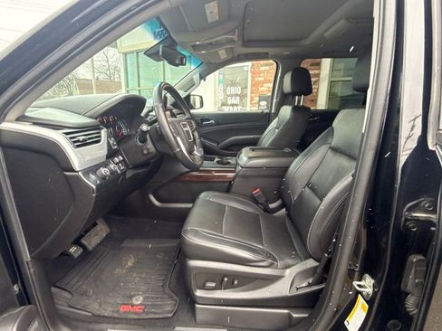 Used 2019 GMC Yukon XL SLT w/ Open Road Package image 11