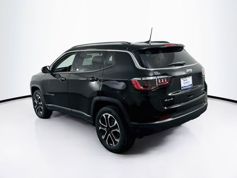 Used 2022 Jeep Compass Limited AWD/4WD image 7