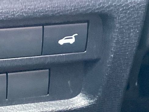 Used 2024 Mitsubishi Outlander SE image 21