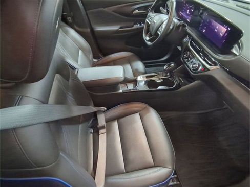 Used 2024 Buick Envista Sport Touring w/ Convenience I Package image 26