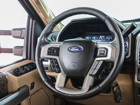 Used 2017 Ford F250 Lariat w/ Chrome Package AWD/4WD image 13