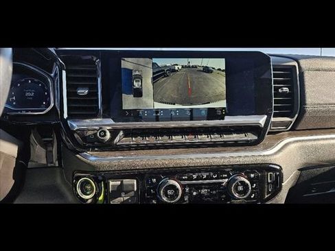 Used 2023 Chevrolet Silverado 1500 LTZ w/ LTZ Convenience Package II AWD/4WD image 15