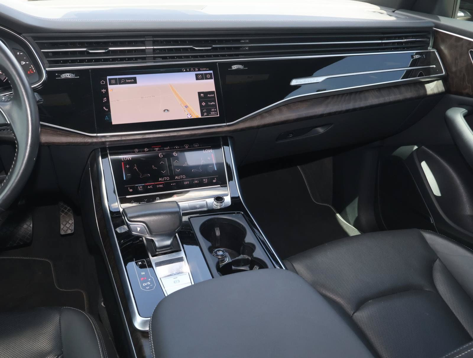 Used 2019 Audi Q8 Prestige w/ Year 1 Package AWD/4WD image 11