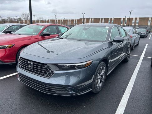 New 2026 Honda Accord EX-L image 16