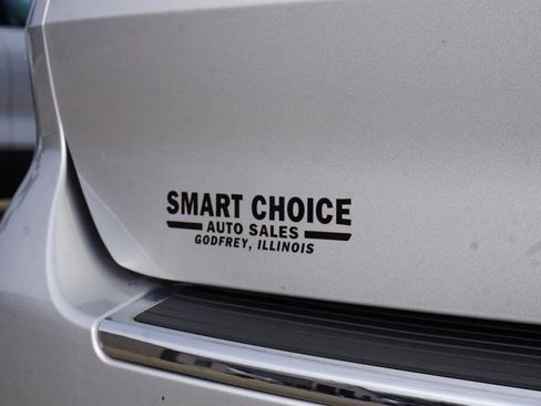 Used 2019 Ford Explorer Limited w/ Class III Trailer Tow Package image 18