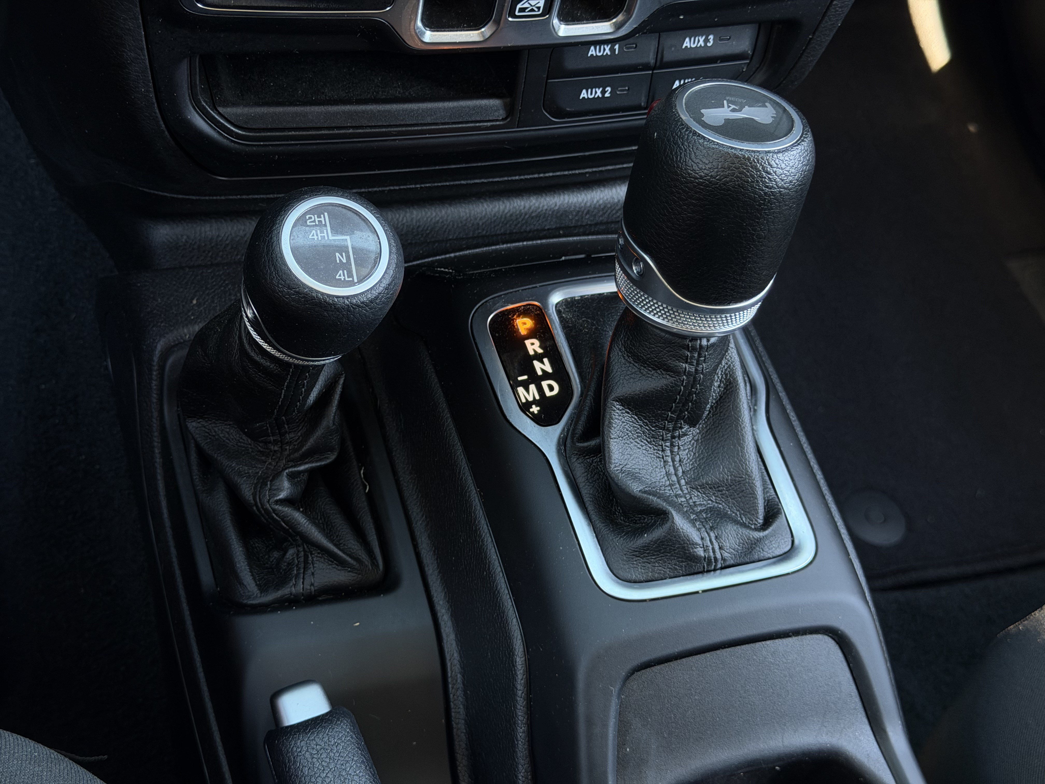 Used 2023 Jeep Wrangler Unlimited Sport AWD/4WD image 27