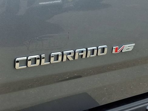 Used 2018 Chevrolet Colorado Z71 AWD/4WD image 33