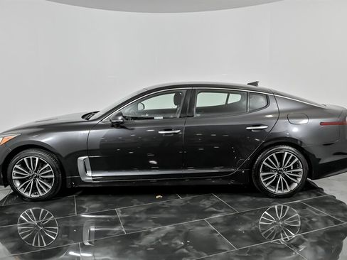 Used 2019 Kia Stinger image 7