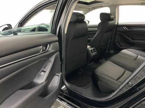 Used 2020 Honda Accord EX image 40