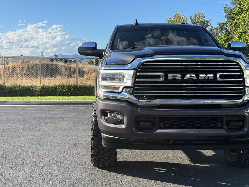 Used 2022 RAM 2500 Laramie AWD/4WD image 4