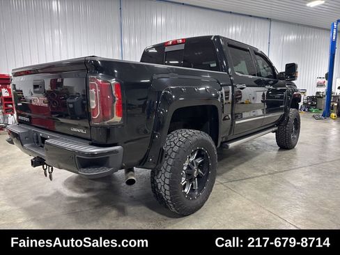 Used 2018 GMC Sierra 1500 Denali w/ Denali Ultimate Package image 18