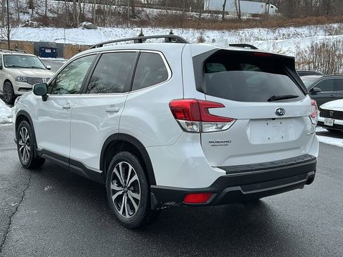 Certified 2022 Subaru Forester Limited image 5