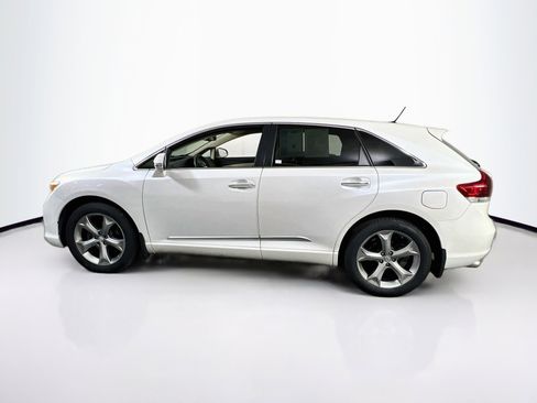 Used 2015 Toyota Venza XLE image 8