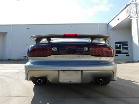 Used 2002 Pontiac Firebird Formula RWD image 21