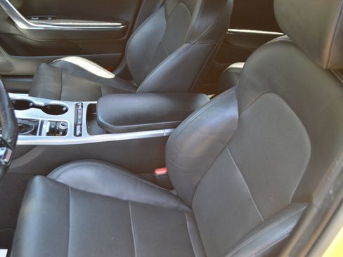 Used 2018 Kia Stinger GT AWD/4WD image 16