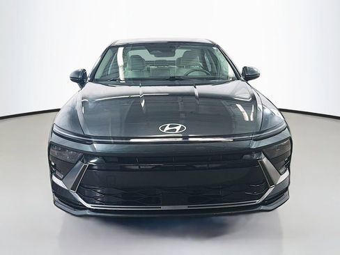 Used 2024 Hyundai Sonata SEL FWD image 2