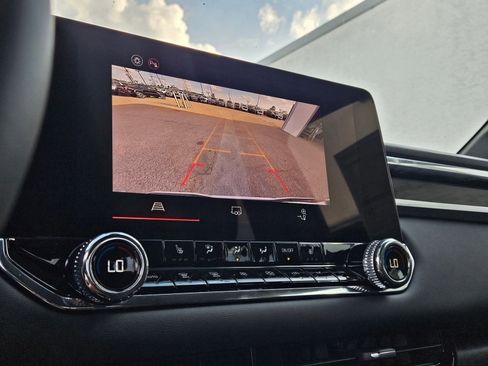 New 2026 GMC Canyon Elevation AWD/4WD image 17