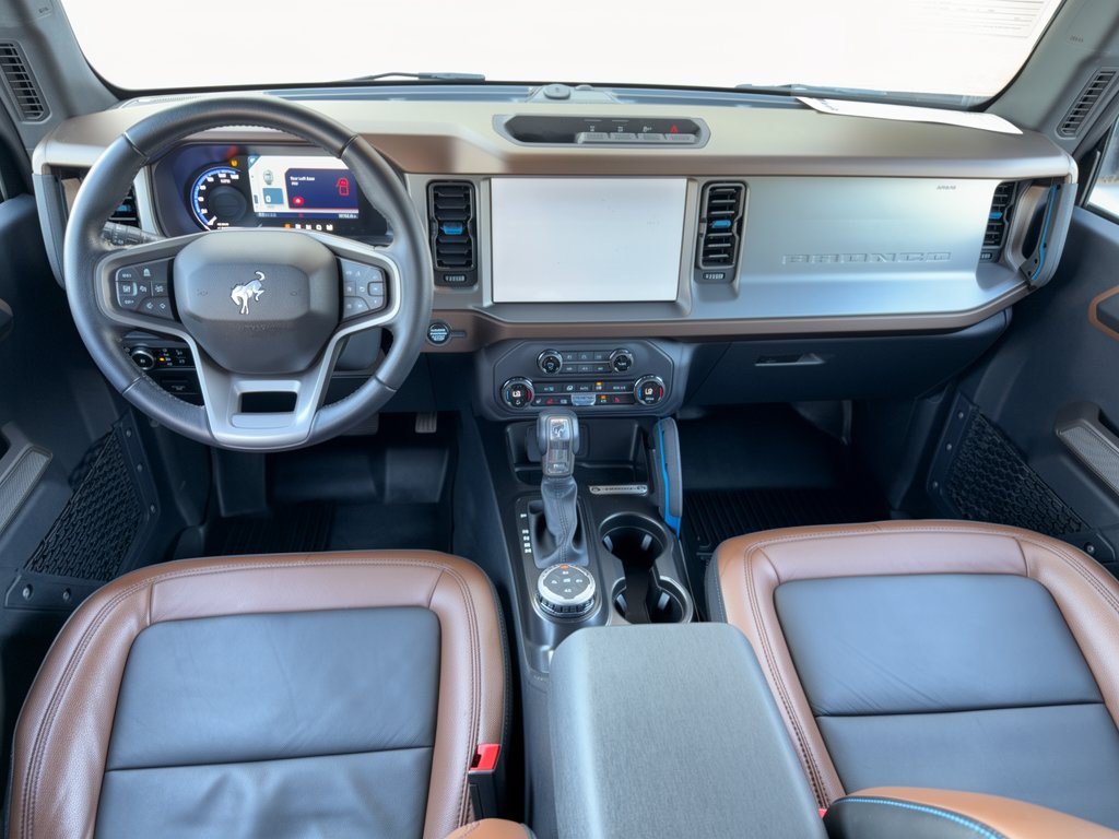 Used 2023 Ford Bronco Outer Banks AWD/4WD image 17