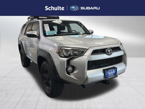Used 2015 Toyota 4Runner SR5 AWD/4WD image 1